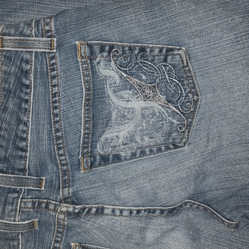 LUCKY midrise crop jeans new condition size 8/29waiste